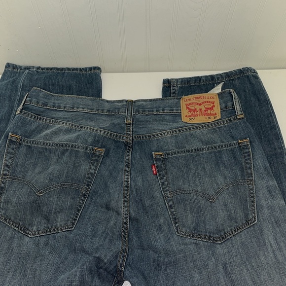 Levi’s 505 Regular Fit Straight Stretch Jeans Blue Medium wash - Picture 5 of 7